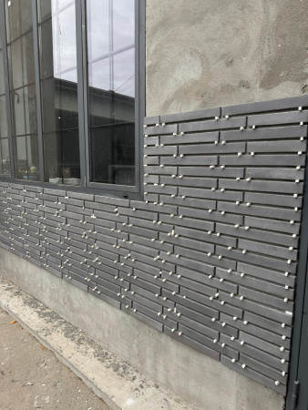 Навесной фасад PETRA в деталях – панель, профиль, крепление